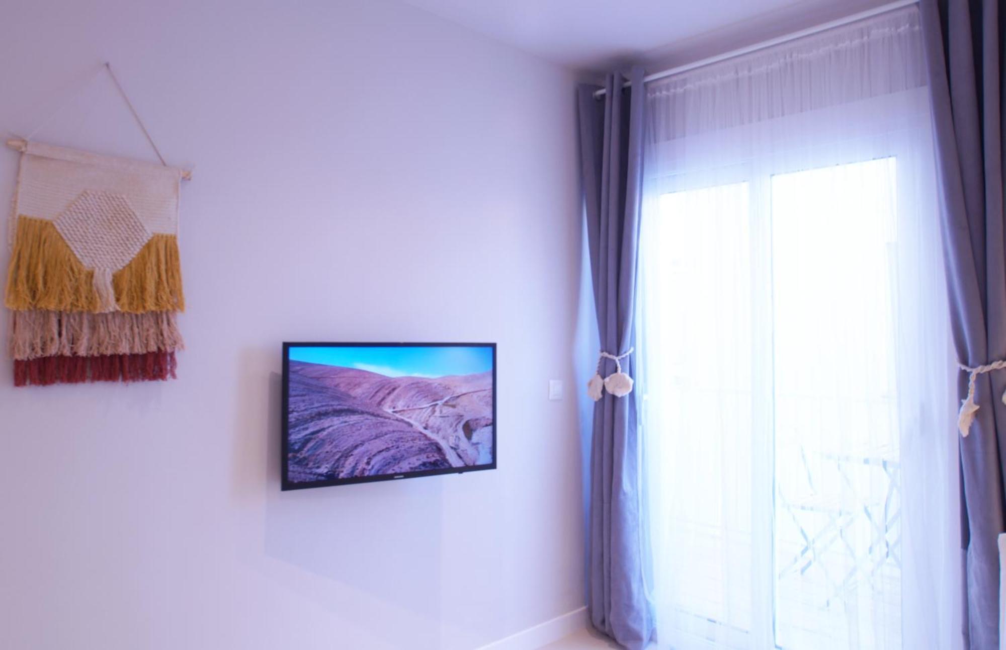 Apartment Budget 24