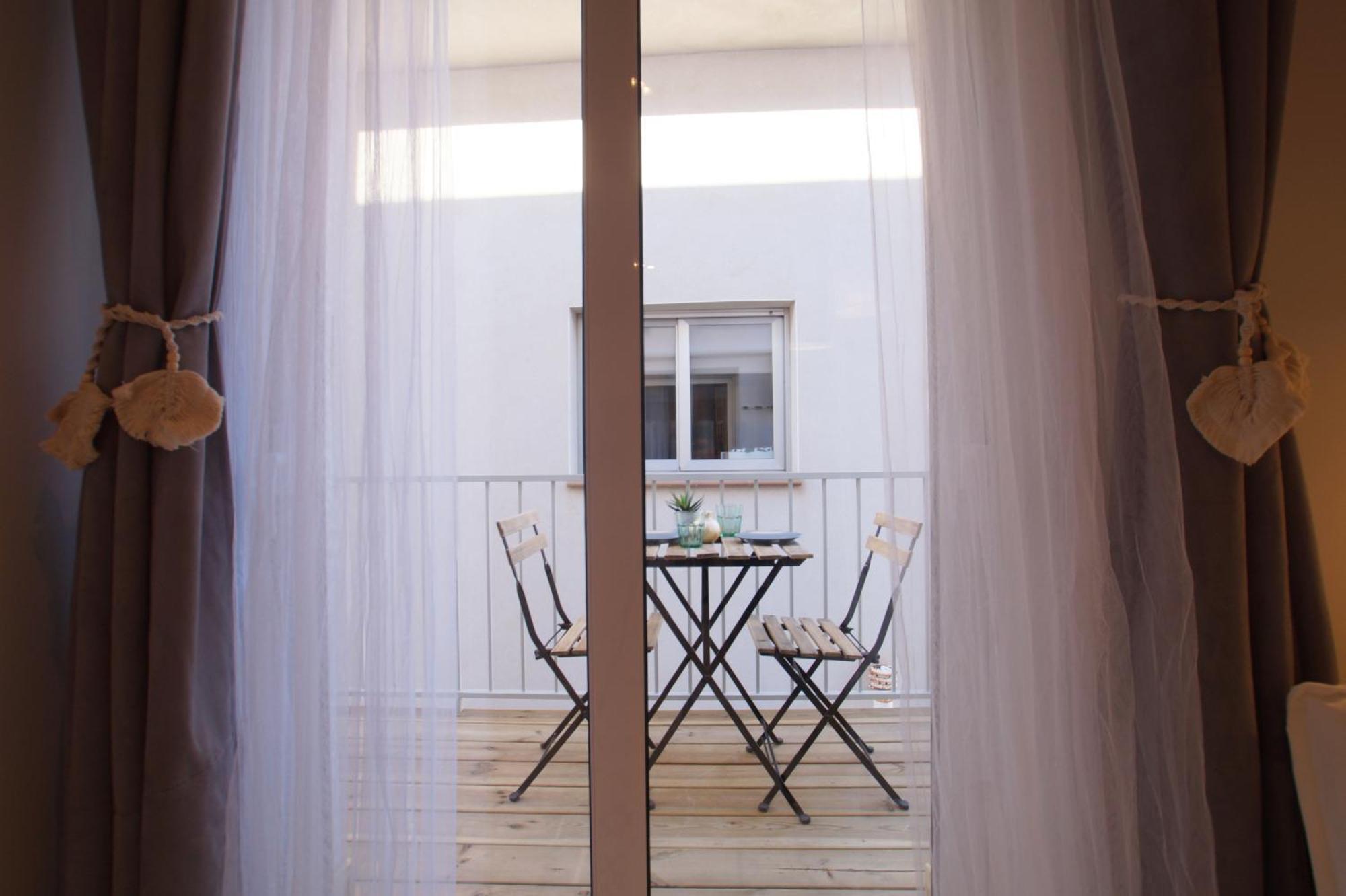 Budget 24 Apartment *